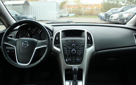 Opel Astra J, 2011 год, 678 000 рублей, 17 фотография