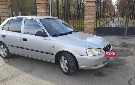 Hyundai Accent II, 2005 год, 320 000 рублей, 2 фотография