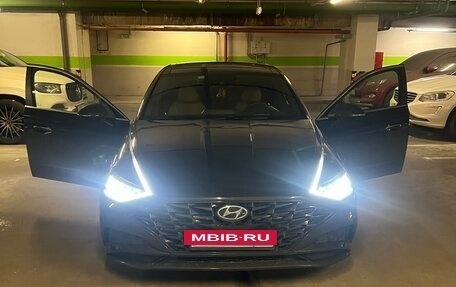 Hyundai Sonata VIII, 2020 год, 2 300 000 рублей, 5 фотография