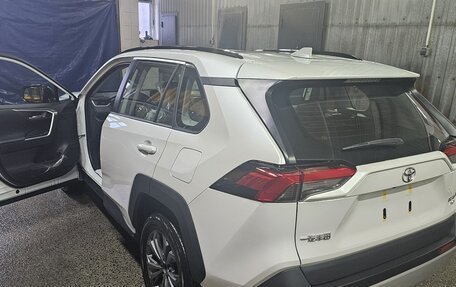 Toyota RAV4, 2025 год, 3 800 000 рублей, 1 фотография
