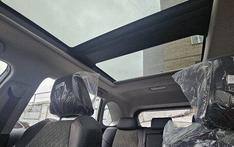 Toyota RAV4, 2025 год, 3 800 000 рублей, 13 фотография