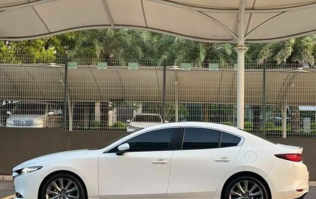 Mazda 3, 2021 год, 1 950 000 рублей, 7 фотография