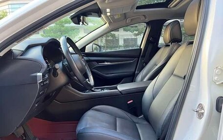 Mazda 3, 2021 год, 1 950 000 рублей, 12 фотография