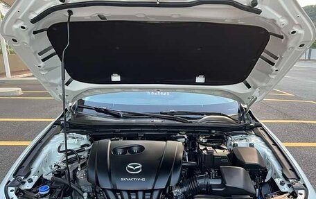 Mazda 3, 2021 год, 1 950 000 рублей, 15 фотография