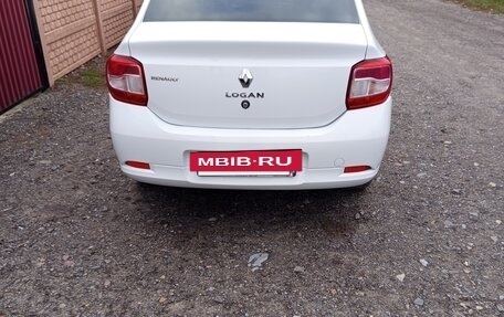 Renault Logan II, 2018 год, 460 000 рублей, 2 фотография