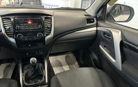 Mitsubishi Pajero Sport III рестайлинг, 2019 год, 2 799 900 рублей, 15 фотография