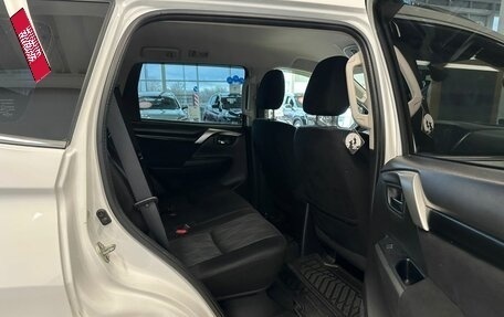 Mitsubishi Pajero Sport III рестайлинг, 2019 год, 2 799 900 рублей, 17 фотография