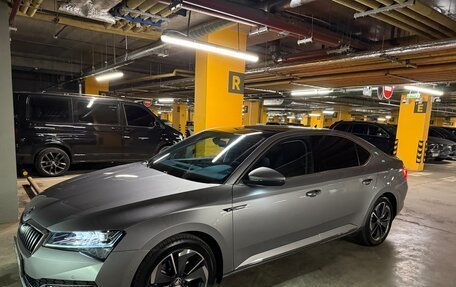 Skoda Superb III рестайлинг, 2023 год, 3 190 000 рублей, 1 фотография