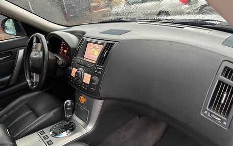 Infiniti FX I, 2007 год, 727 000 рублей, 18 фотография