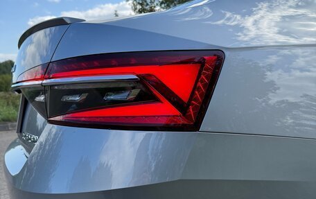 Skoda Superb III рестайлинг, 2023 год, 3 190 000 рублей, 10 фотография