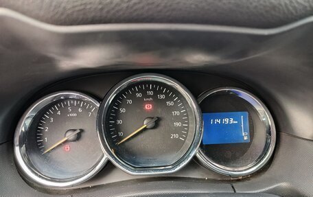 Renault Duster I рестайлинг, 2016 год, 1 300 000 рублей, 6 фотография