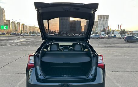 Toyota Prius IV XW50, 2019 год, 2 480 000 рублей, 20 фотография