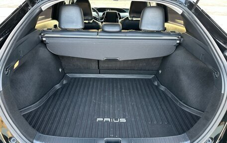 Toyota Prius IV XW50, 2019 год, 2 480 000 рублей, 21 фотография