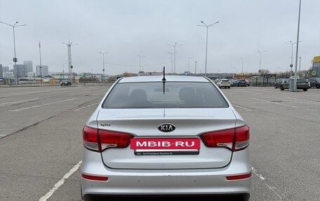 KIA Rio III рестайлинг, 2015 год, 830 000 рублей, 5 фотография