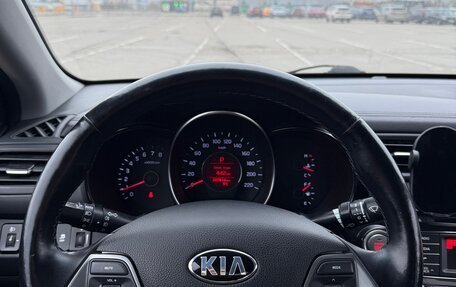 KIA Rio III рестайлинг, 2015 год, 830 000 рублей, 16 фотография