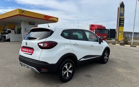 Renault Kaptur I рестайлинг, 2019 год, 930 000 рублей, 5 фотография