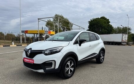 Renault Kaptur I рестайлинг, 2019 год, 930 000 рублей, 1 фотография