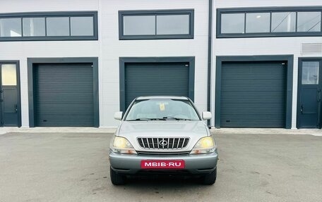 Lexus RX IV рестайлинг, 2000 год, 879 000 рублей, 9 фотография