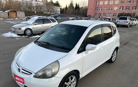 Honda Fit III, 2006 год, 450 000 рублей, 1 фотография