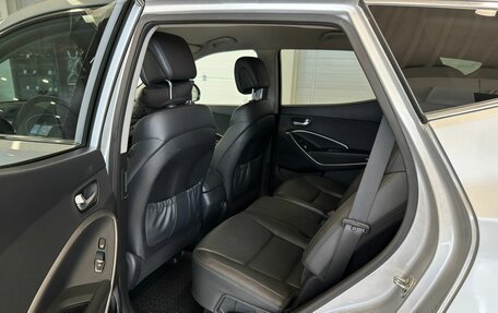 Hyundai Santa Fe III рестайлинг, 2017 год, 2 929 000 рублей, 18 фотография