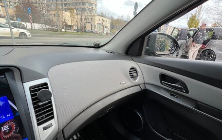 Chevrolet Cruze II, 2012 год, 820 000 рублей, 4 фотография