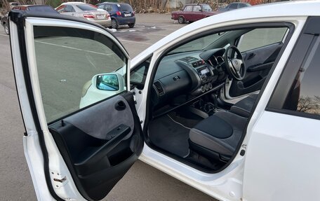 Honda Fit III, 2006 год, 450 000 рублей, 12 фотография