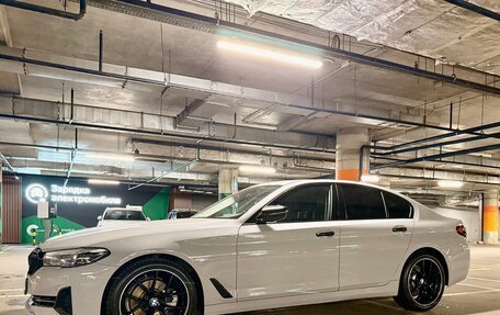 BMW 5 серия, 2021 год, 5 400 000 рублей, 6 фотография