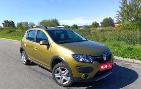 Renault Sandero II рестайлинг, 2017 год, 999 000 рублей, 1 фотография