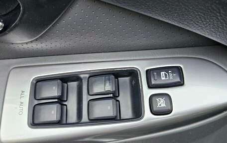 Toyota Land Cruiser Prado 120 рестайлинг, 2008 год, 2 149 000 рублей, 10 фотография