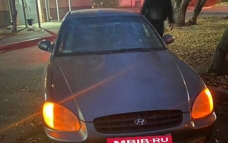 Hyundai Sonata IV рестайлинг, 2000 год, 165 000 рублей, 10 фотография