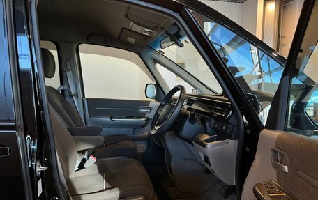 Honda Stepwgn IV, 2018 год, 2 320 000 рублей, 14 фотография