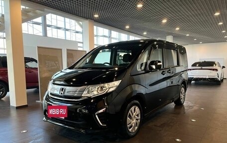 Honda Stepwgn IV, 2018 год, 2 320 000 рублей, 7 фотография