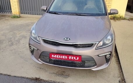 KIA Rio IV, 2017 год, 1 200 000 рублей, 2 фотография