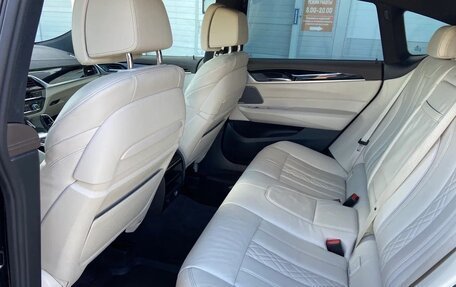 BMW 6 серия, 2019 год, 4 390 000 рублей, 13 фотография