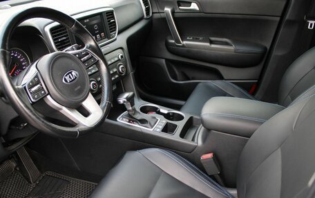 KIA Sportage IV рестайлинг, 2020 год, 2 290 000 рублей, 11 фотография