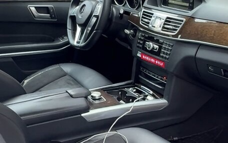 Mercedes-Benz E-Класс, 2014 год, 1 820 000 рублей, 12 фотография