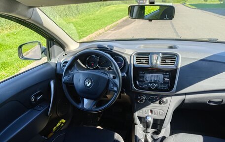 Renault Sandero II рестайлинг, 2017 год, 999 000 рублей, 8 фотография