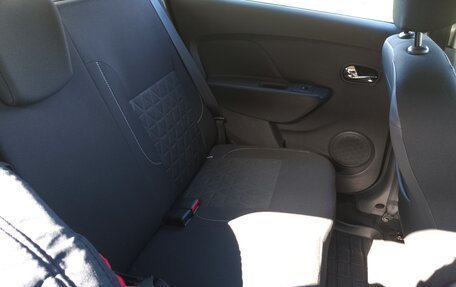 Renault Sandero II рестайлинг, 2017 год, 999 000 рублей, 13 фотография