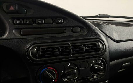 Chevrolet Niva I рестайлинг, 2016 год, 827 000 рублей, 11 фотография