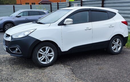 Hyundai ix35 I рестайлинг, 2013 год, 1 000 000 рублей, 17 фотография