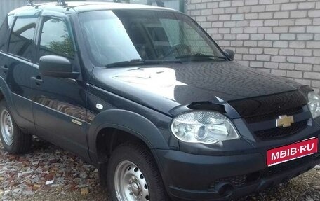 Chevrolet Niva I рестайлинг, 2017 год, 720 000 рублей, 1 фотография