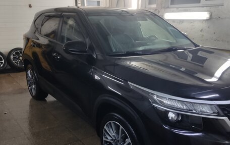 KIA Seltos I, 2020 год, 2 300 000 рублей, 2 фотография
