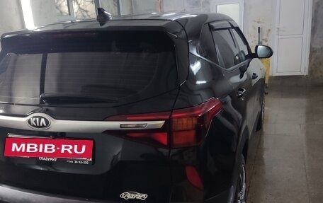 KIA Seltos I, 2020 год, 2 300 000 рублей, 4 фотография