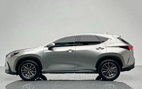 Lexus NX, 2025 год, 5 200 000 рублей, 5 фотография