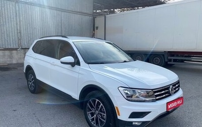 Volkswagen Tiguan II, 2020 год, 2 450 000 рублей, 1 фотография