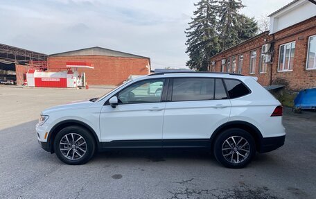 Volkswagen Tiguan II, 2020 год, 2 450 000 рублей, 4 фотография