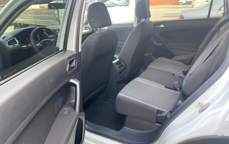 Volkswagen Tiguan II, 2020 год, 2 450 000 рублей, 9 фотография