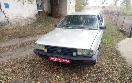 Volkswagen Passat B2, 1985 год, 120 000 рублей, 1 фотография