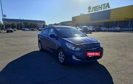Hyundai Solaris II рестайлинг, 2012 год, 830 000 рублей, 3 фотография