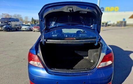 Hyundai Solaris II рестайлинг, 2012 год, 830 000 рублей, 9 фотография